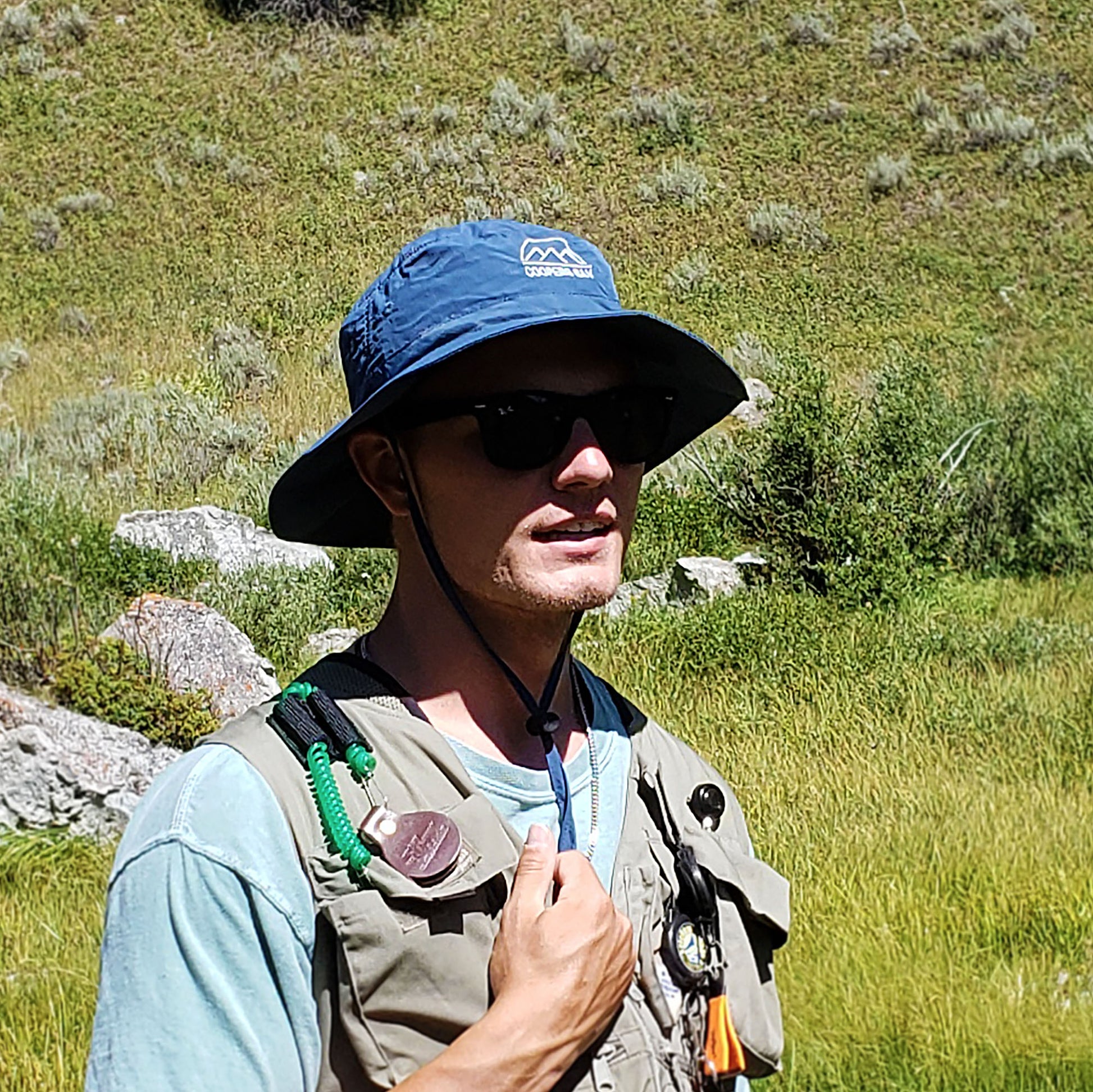 lightweight hat for hiking
