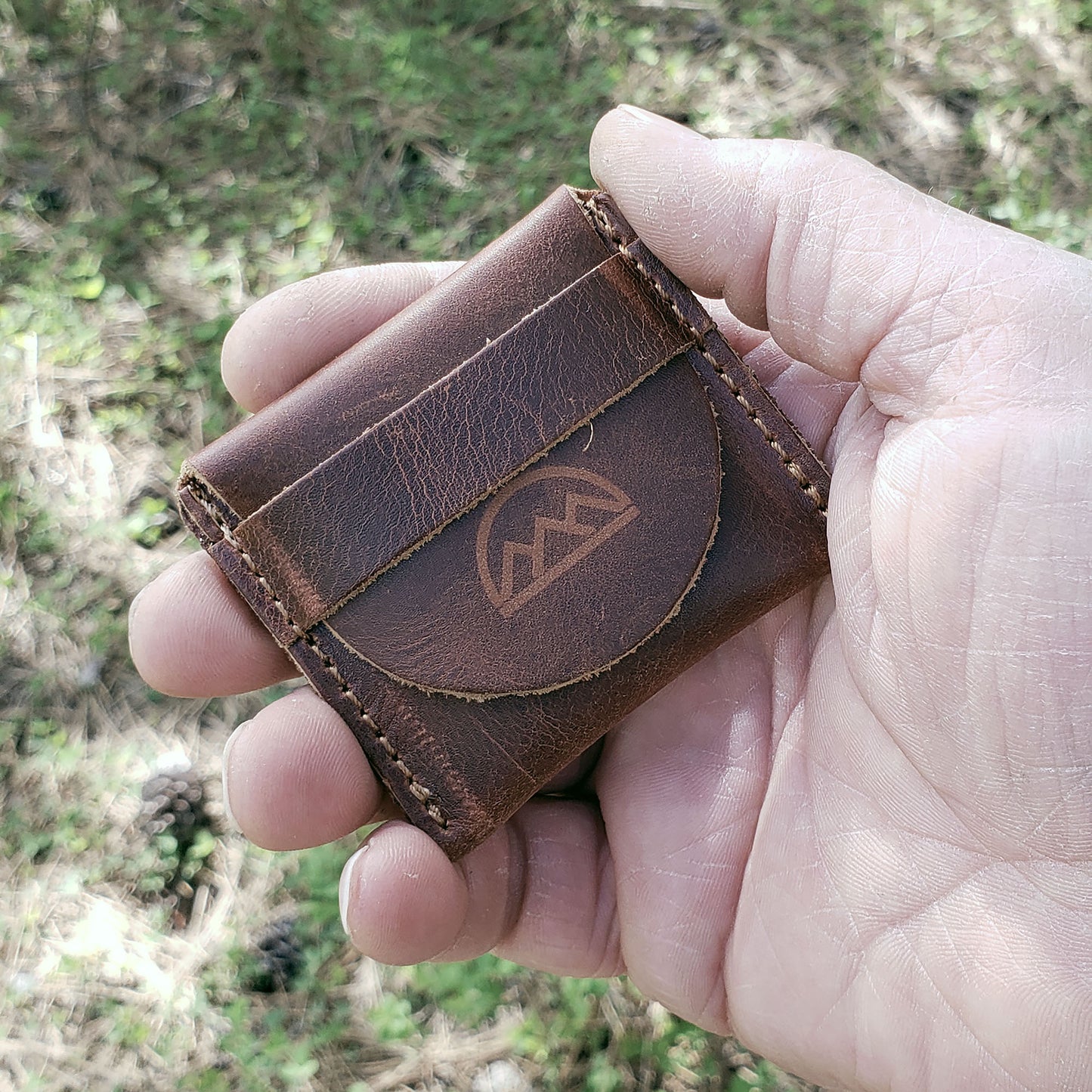 leather magnifying lens pouch