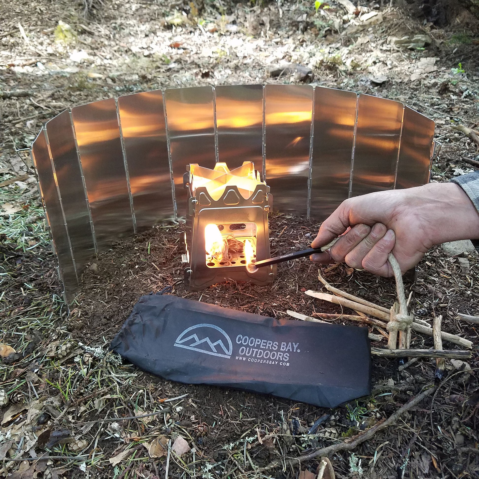 The liteweight windscreen helps shield your fire or stove from wind