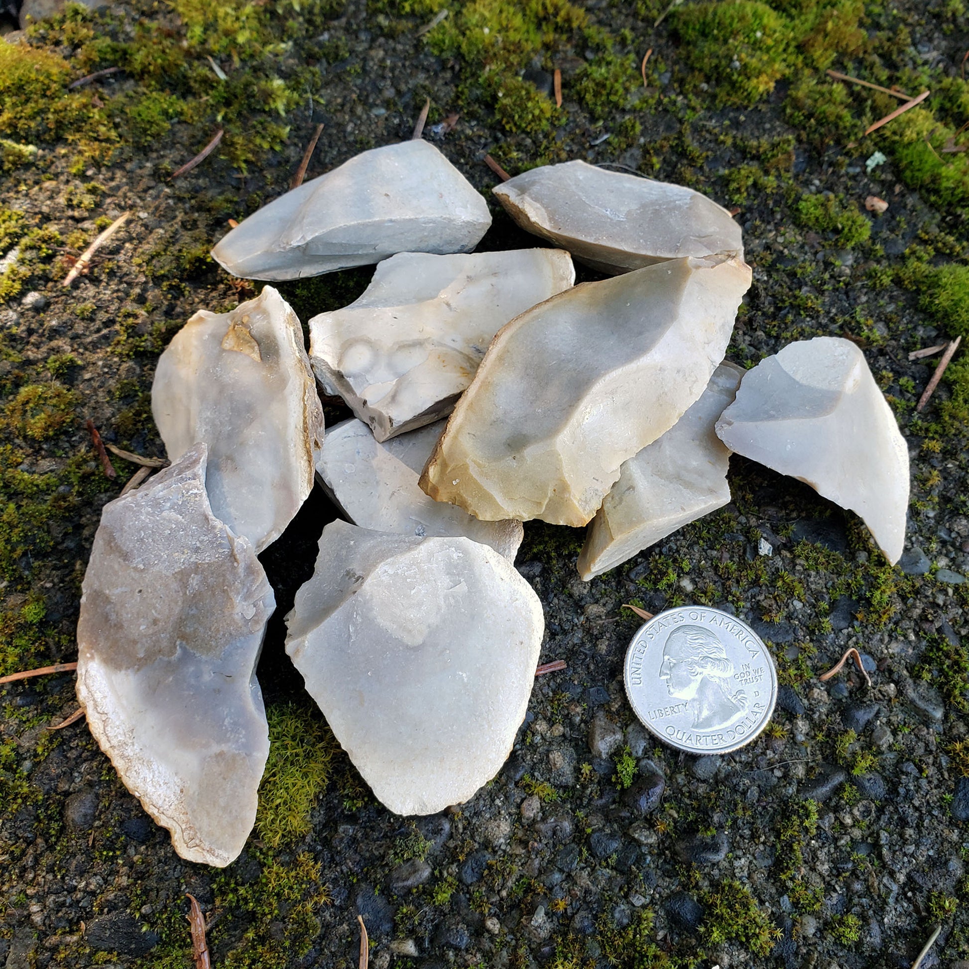 natural rocks for flint and steel