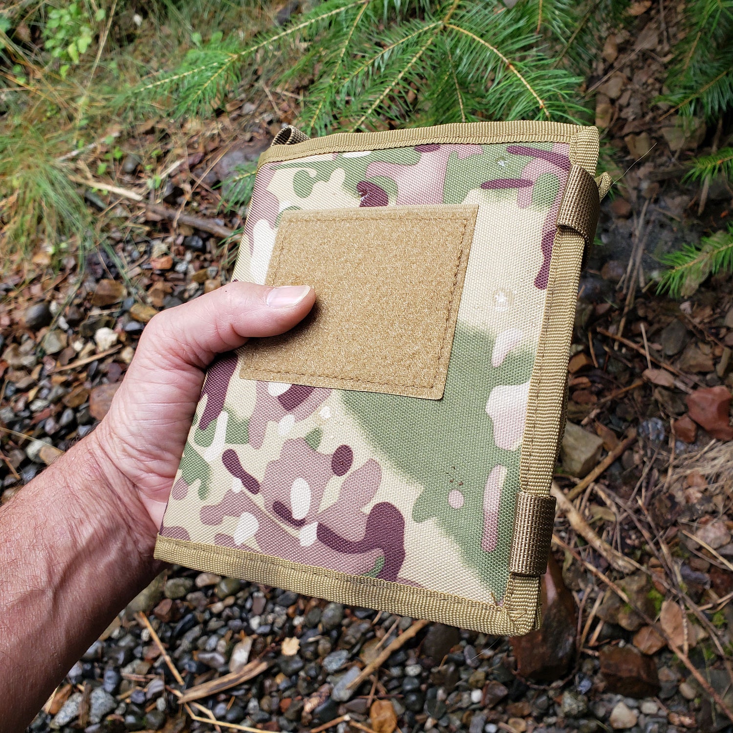 compact navigation case