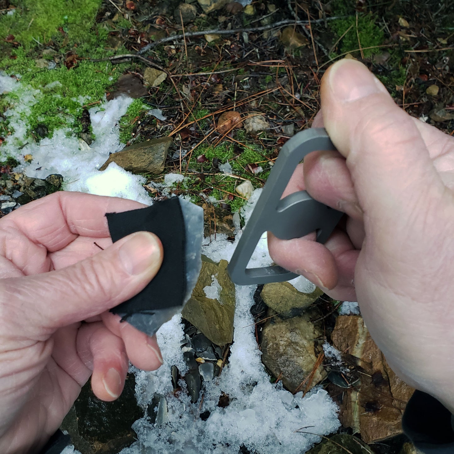 Flint & Steel Striker / Bow Drill Hand-Hold Combo Tool