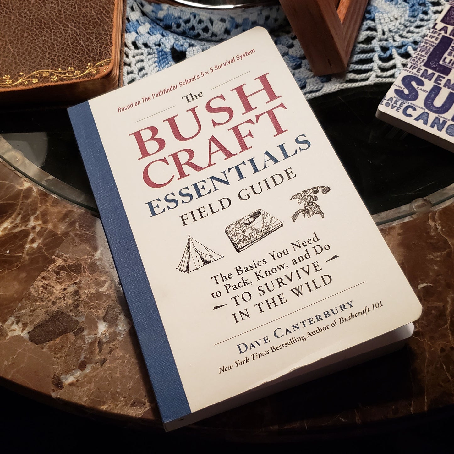 Bushcraft Essentials Field Guide: The Basics You Need to Survive ...