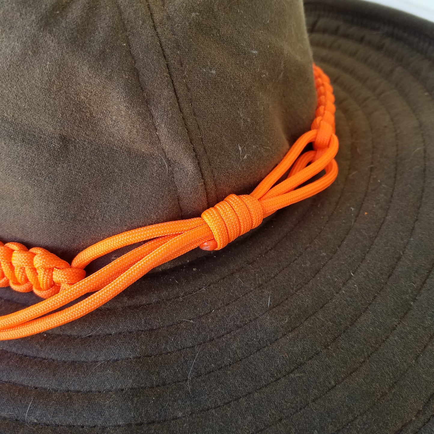 Paracord Hatband for Hunting, Fishing, Hiking, Camping  - Hand Tied using 25 ft of Type III 550 Cord