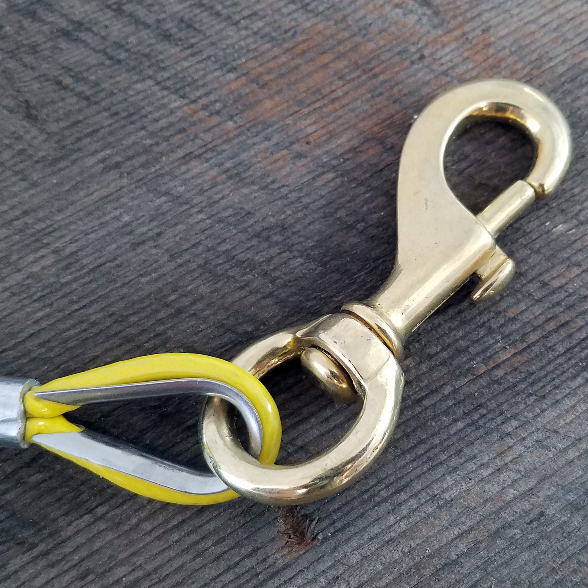 Dog tie out cable with solid brass swivel snaps